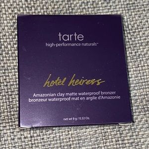 TARTE Hotel Heiress Amazonian Clay Matte Bronzer